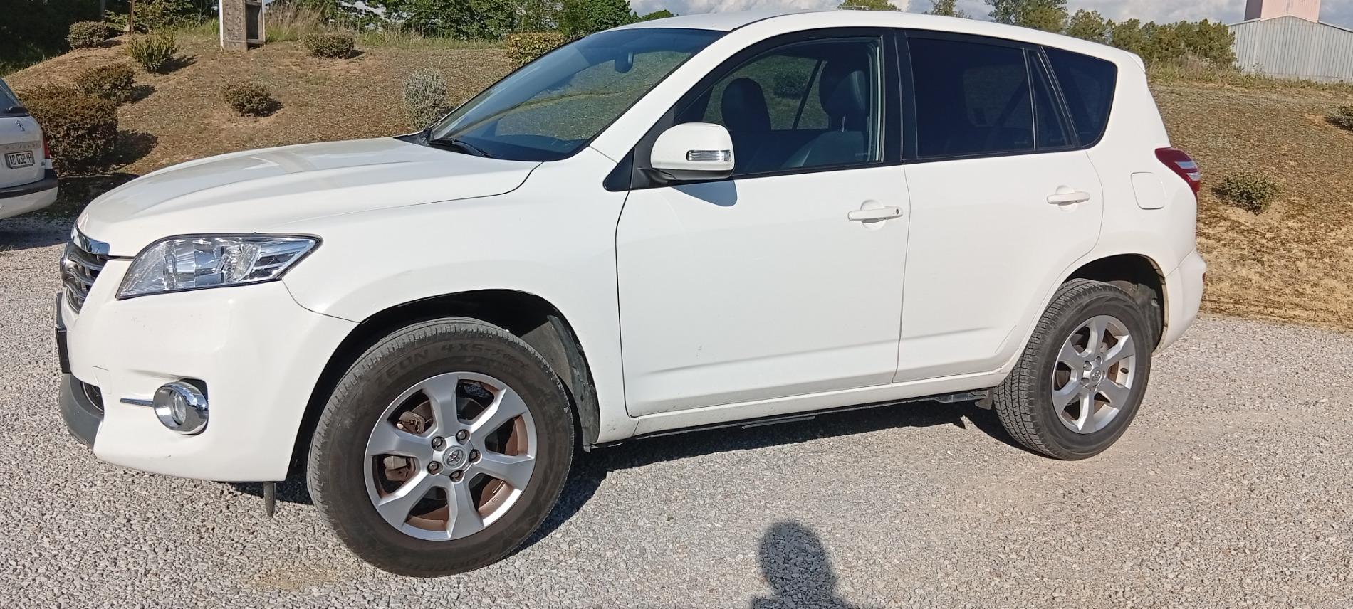 TOYOTA RAV 4 D-4D 150